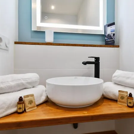 Cosy Studio 9 Minutes From The Port Away In - Welkeys Marseille